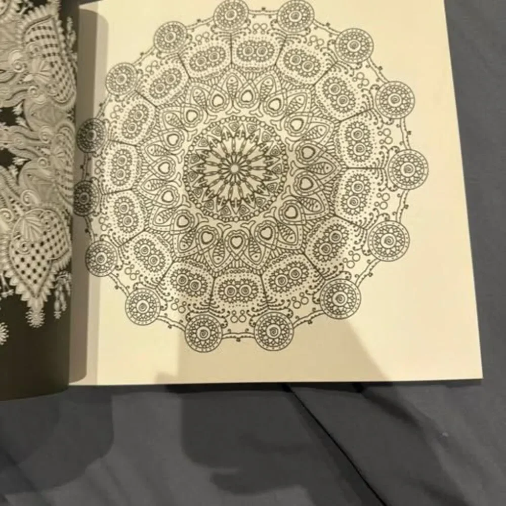 Barron's Mandala Magic Coloring Book